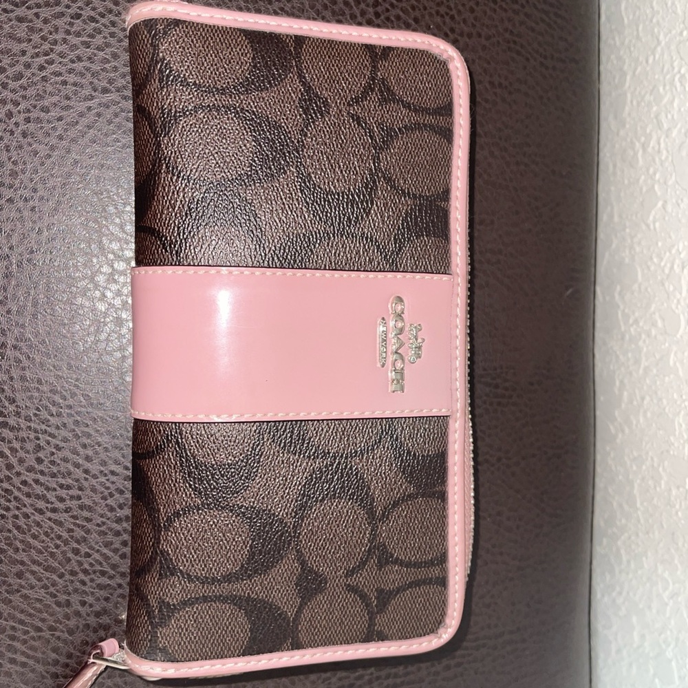 Coach wallet blush pink and brown